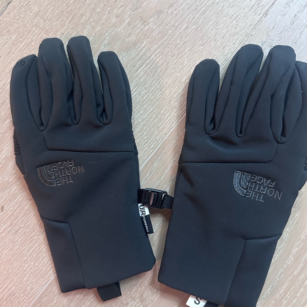The North Face Black Gloves